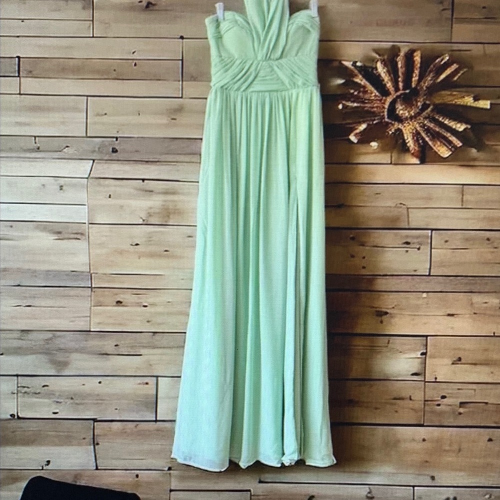 Elegant Green Maxi Dress